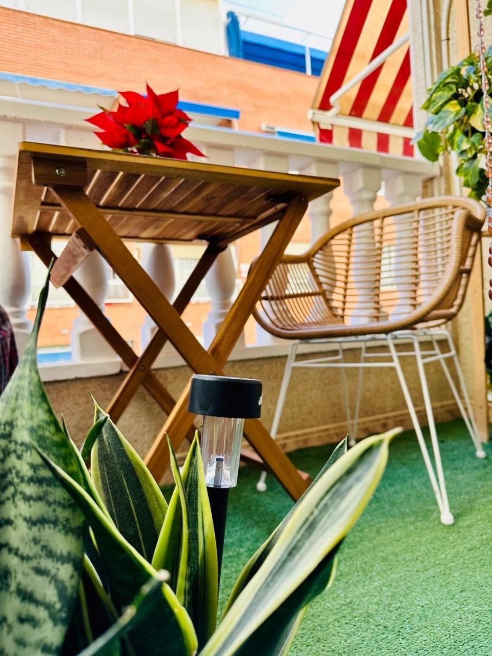 Studio La Playa Торевиеха Екстериор снимка