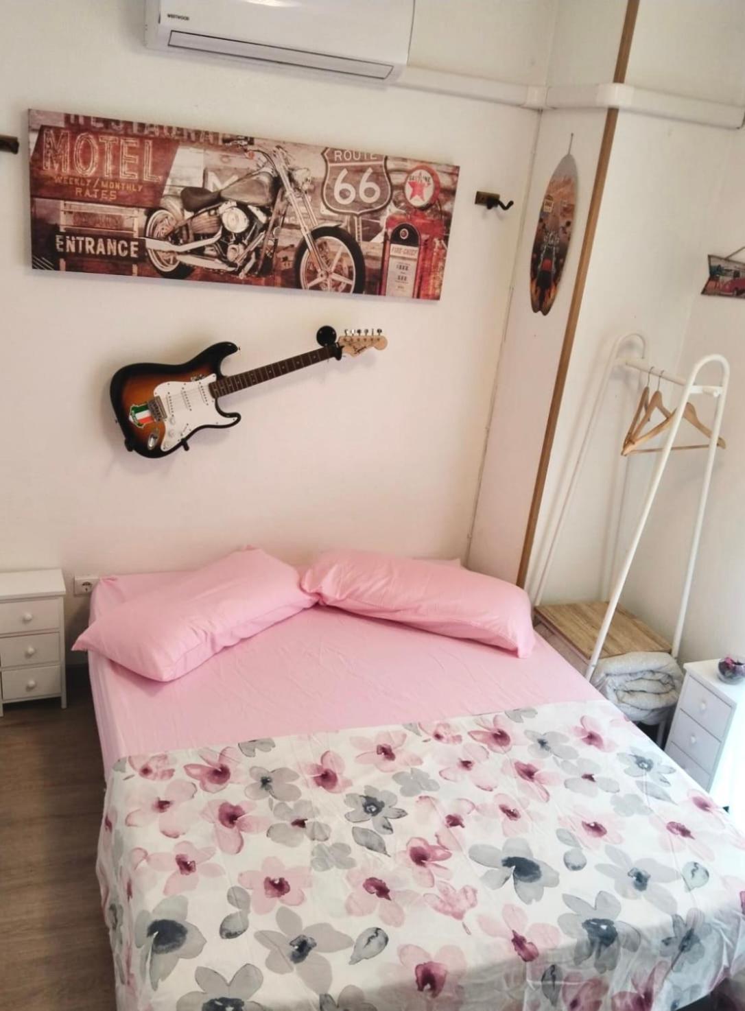 Studio La Playa Торевиеха Екстериор снимка
